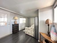 1986 Skyline Park Model Mobile Home