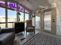 1986 Skyline Park Model Mobile Home