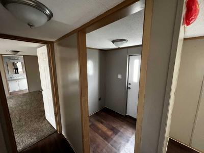 Photo 4 of 12 of home located at 18517 Prickley Ash Way Pearland, TX 77584