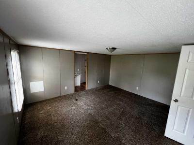 Photo 5 of 12 of home located at 18517 Prickley Ash Way Pearland, TX 77584