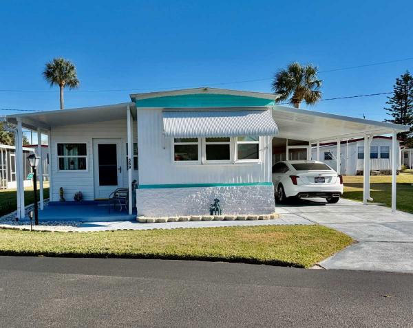 Photo 1 of 2 of home located at 918 Reed Canal Road Lot 359 South Daytona, FL 32119