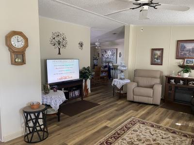Photo 5 of 30 of home located at 2934 Griffin View Dr Lot 141 Lady Lake, FL 32159
