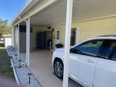 Photo 4 of 30 of home located at 2934 Griffin View Dr Lot 141 Lady Lake, FL 32159