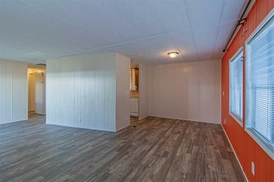 Photo 4 of 19 of home located at 2900 S. Valley View Blvd. Las Vegas, NV 89102