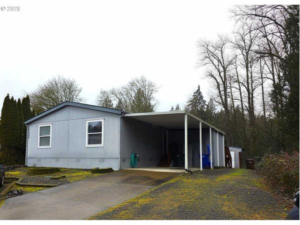 Photo 1 of 2 of home located at 17984 S Grant Dr Oregon City, OR 97045