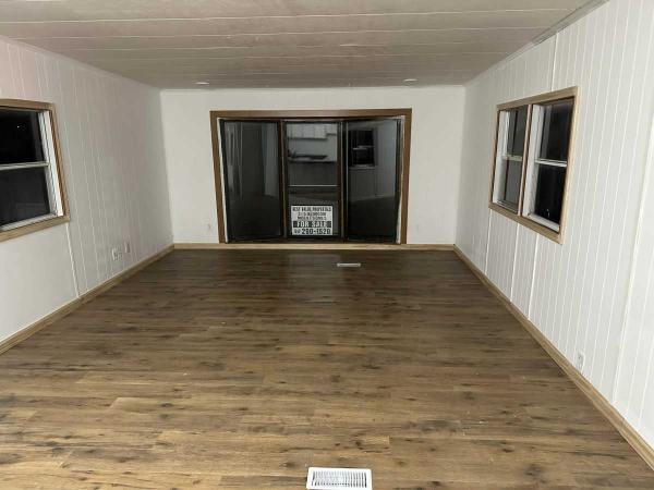 Photo 1 of 2 of home located at 6845 Hwy 2830 Owensboro, KY 42303