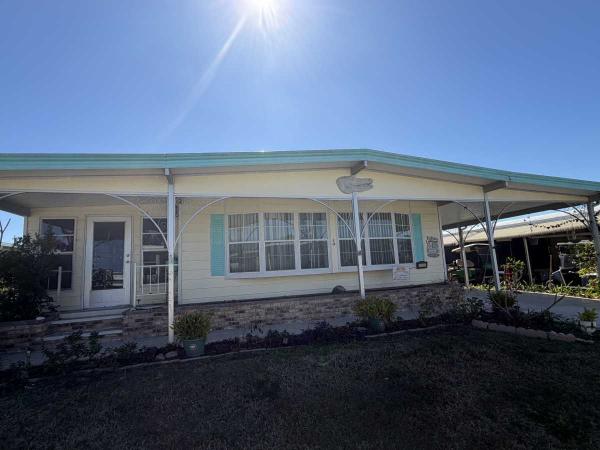 1982 Twin HS Mobile Home