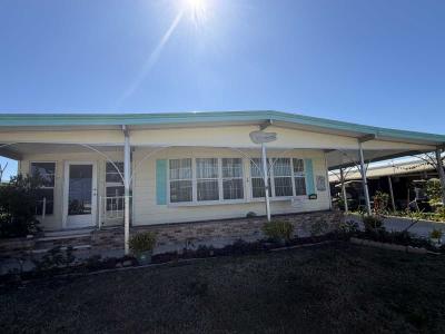 Photo 2 of 36 of home located at 510 Avanti Way North Fort Myers, FL 33917