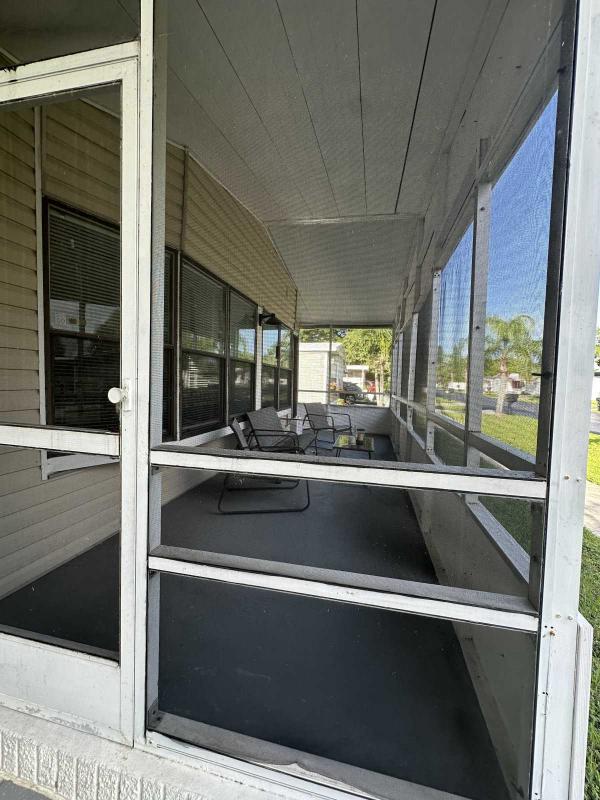 1983 TWIN Manufactured Home