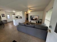 1983 TWIN Manufactured Home