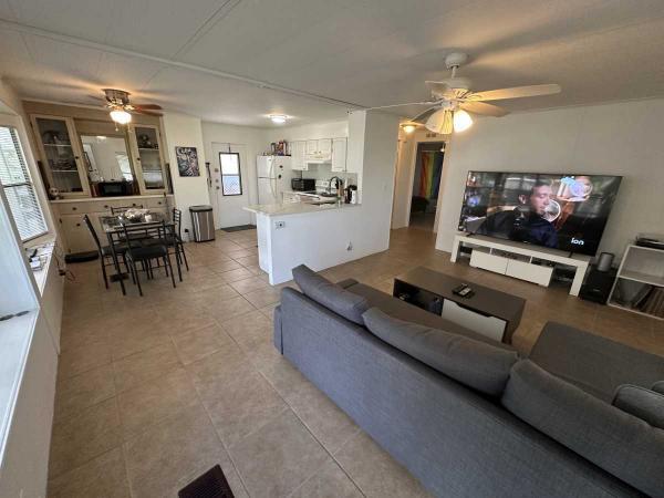 1983 TWIN Manufactured Home