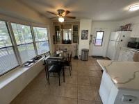 1983 TWIN Manufactured Home