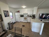 1983 TWIN Manufactured Home