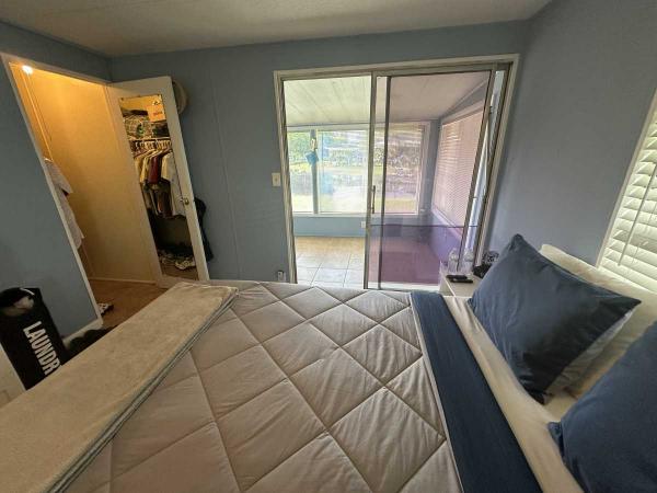 1983 TWIN Manufactured Home