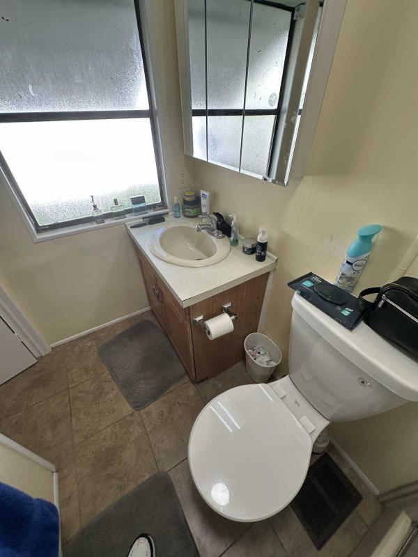 1983 TWIN Manufactured Home