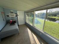 1983 TWIN Manufactured Home