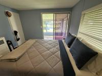 1983 TWIN Manufactured Home