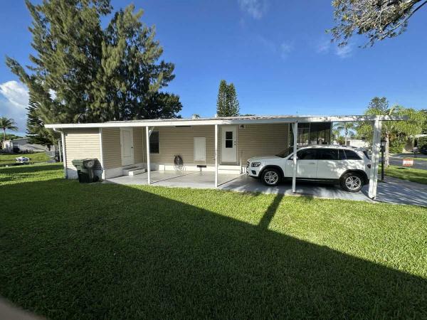 1983 TWIN Manufactured Home