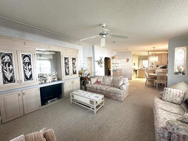 1993 Sunc Manufactured Home