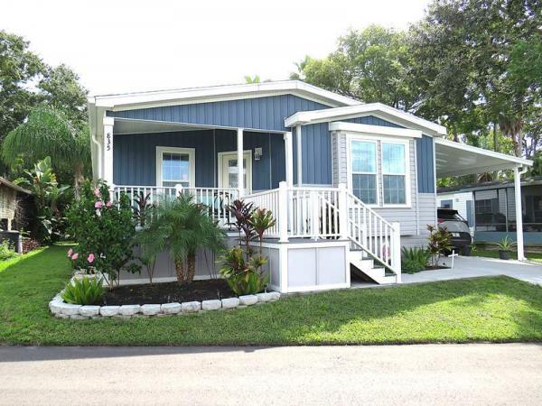 Photo 1 of 2 of home located at 835 Holly Hill Dr. Lot #2533 Casselberry, FL 32707