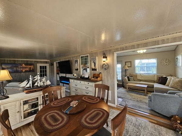 2008 Chariot Mobile Home