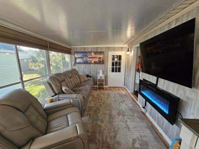 Photo 5 of 15 of home located at 7125 Fruitville Rd 0413Pt Sarasota, FL 34240