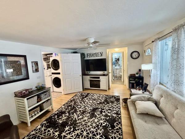 1992 Cavco Manufactured Home