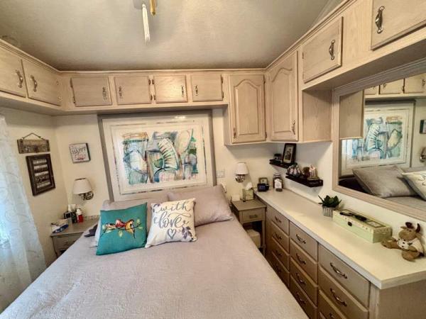 1992 Cavco Manufactured Home