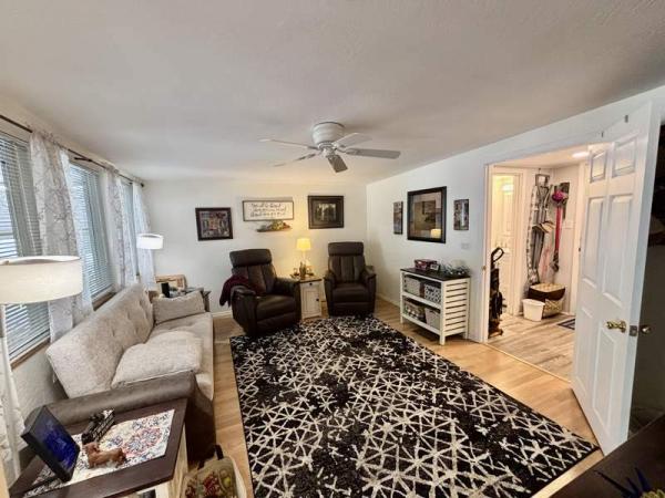 1992 Cavco Manufactured Home