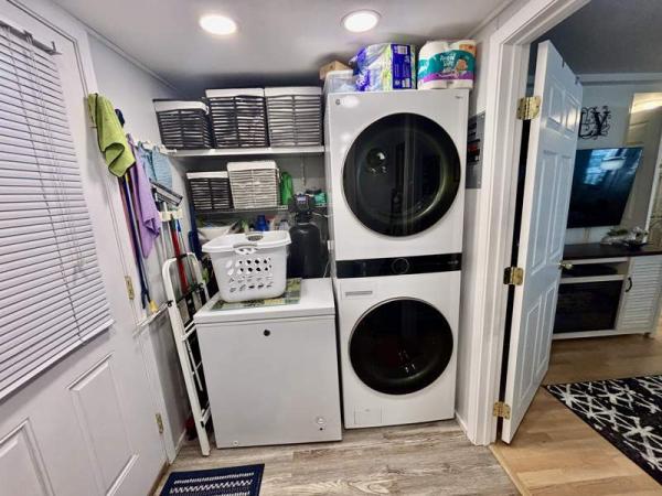 1992 Cavco Manufactured Home