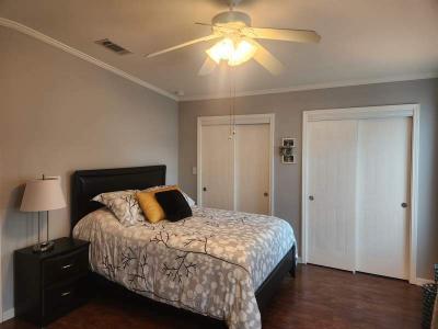 Photo 5 of 52 of home located at 5200 28th Street North, #306 Saint Petersburg, FL 33714