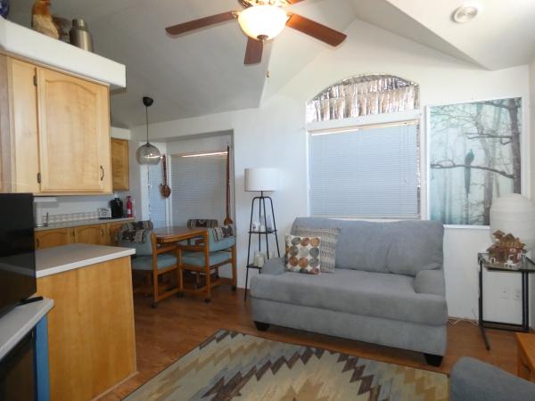 2000 CAVCO Mobile Home
