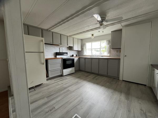 1980 Home 03611384N Mobile Home