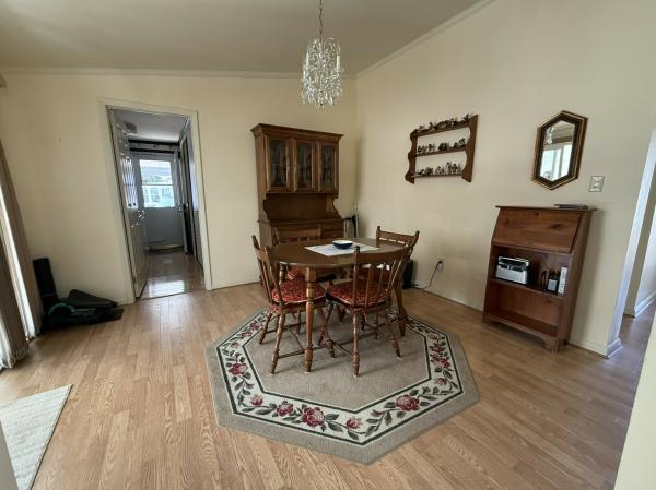 1985 VIRG 328D Mobile Home