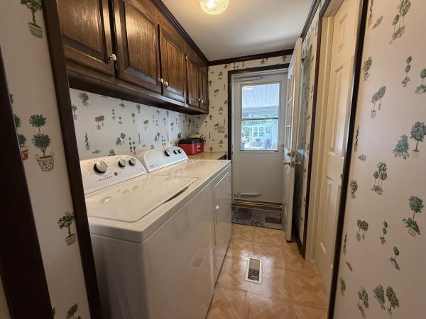 1985 VIRG 328D Mobile Home