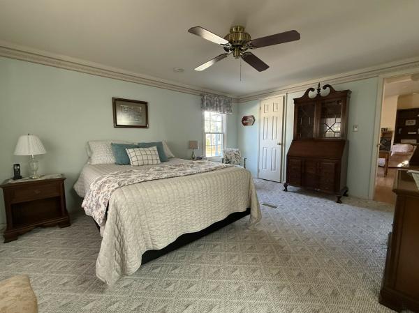 1985 VIRG 328D Mobile Home