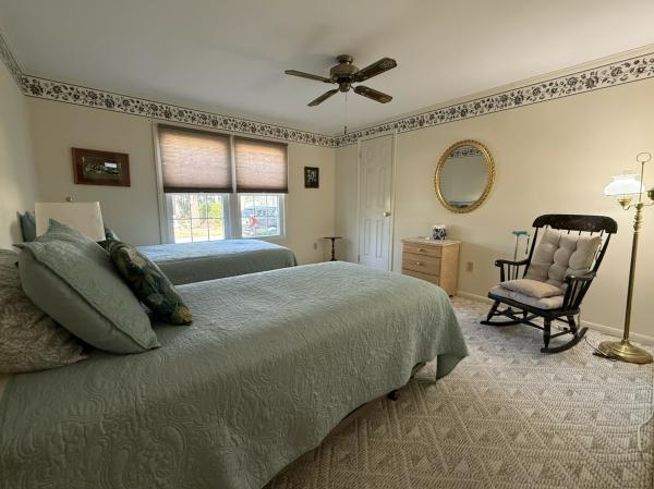 1985 VIRG 328D Mobile Home