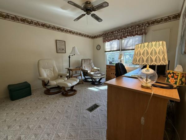 1985 VIRG 328D Mobile Home