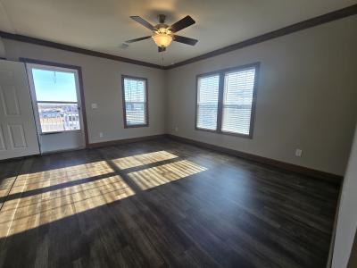 Photo 5 of 11 of home located at 757 Split Rail Parkway Kyle, TX 78640