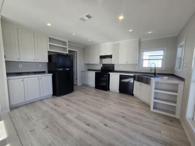 Photo 2 of 10 of home located at 709 Split Rail Parkway Kyle, TX 78640