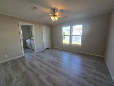 Photo 4 of 10 of home located at 709 Split Rail Parkway Kyle, TX 78640