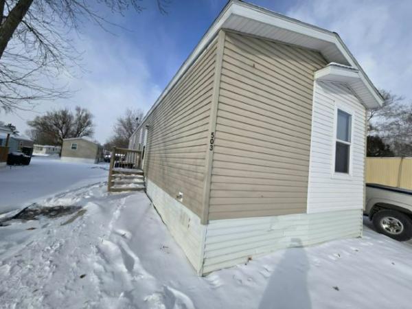 Photo 1 of 2 of home located at 503 Juliet Dr. Lakeville, MN 55044