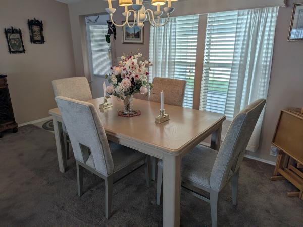 1999 Homes of Merit 1234 Mobile Home