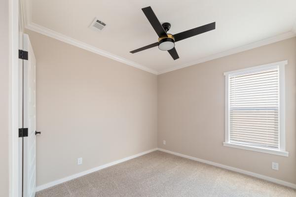 2025 Palm Harbor 340EL28522A (26.8 x 52) Mobile Home