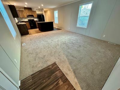 Mobile Home at 4107 Hickory Trail West Lot 156 Indianapolis, IN 46203