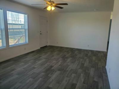 Photo 4 of 8 of home located at 1601 E. Jackson St., #143 Macomb, IL 61455