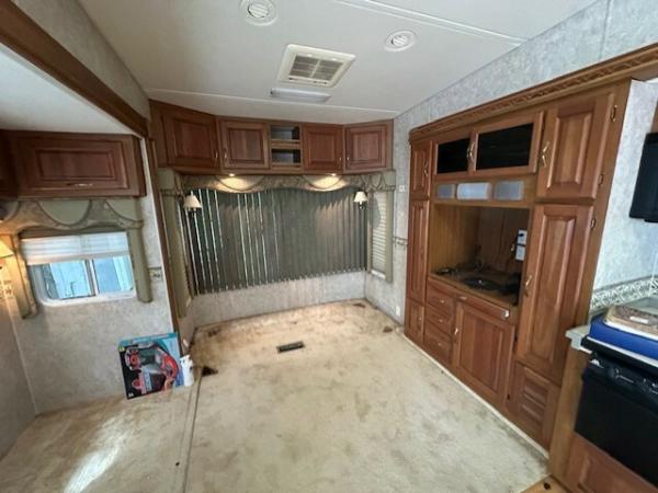 2005 Monaco Coach Unknown Mobile Home