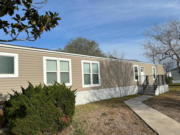 Photo 1 of 2 of home located at 5902 Ayers Street #226 Corpus Christi, TX 78415