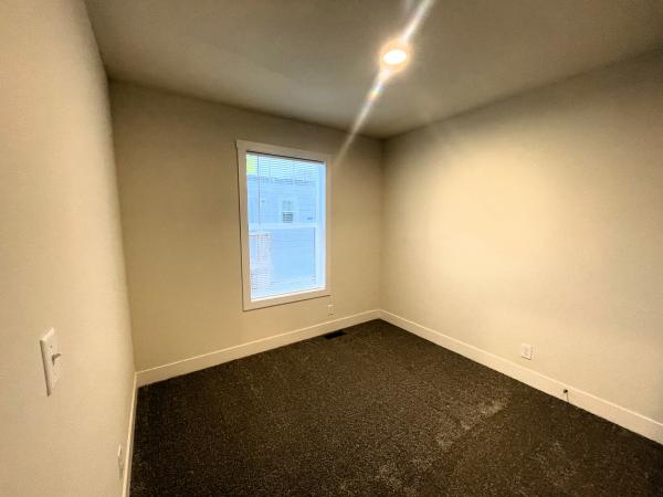 2026 Champion RAPB2860H32174-4BR Mobile Home