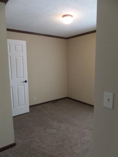 Photo 4 of 5 of home located at 178 West Heather Holland, OH 43528